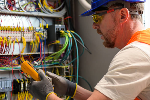 Best Local Electrician Companies  in Ravenna, OH